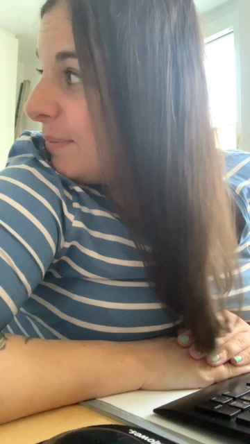 HornyMilfLeah 07-09-2021 Topless 